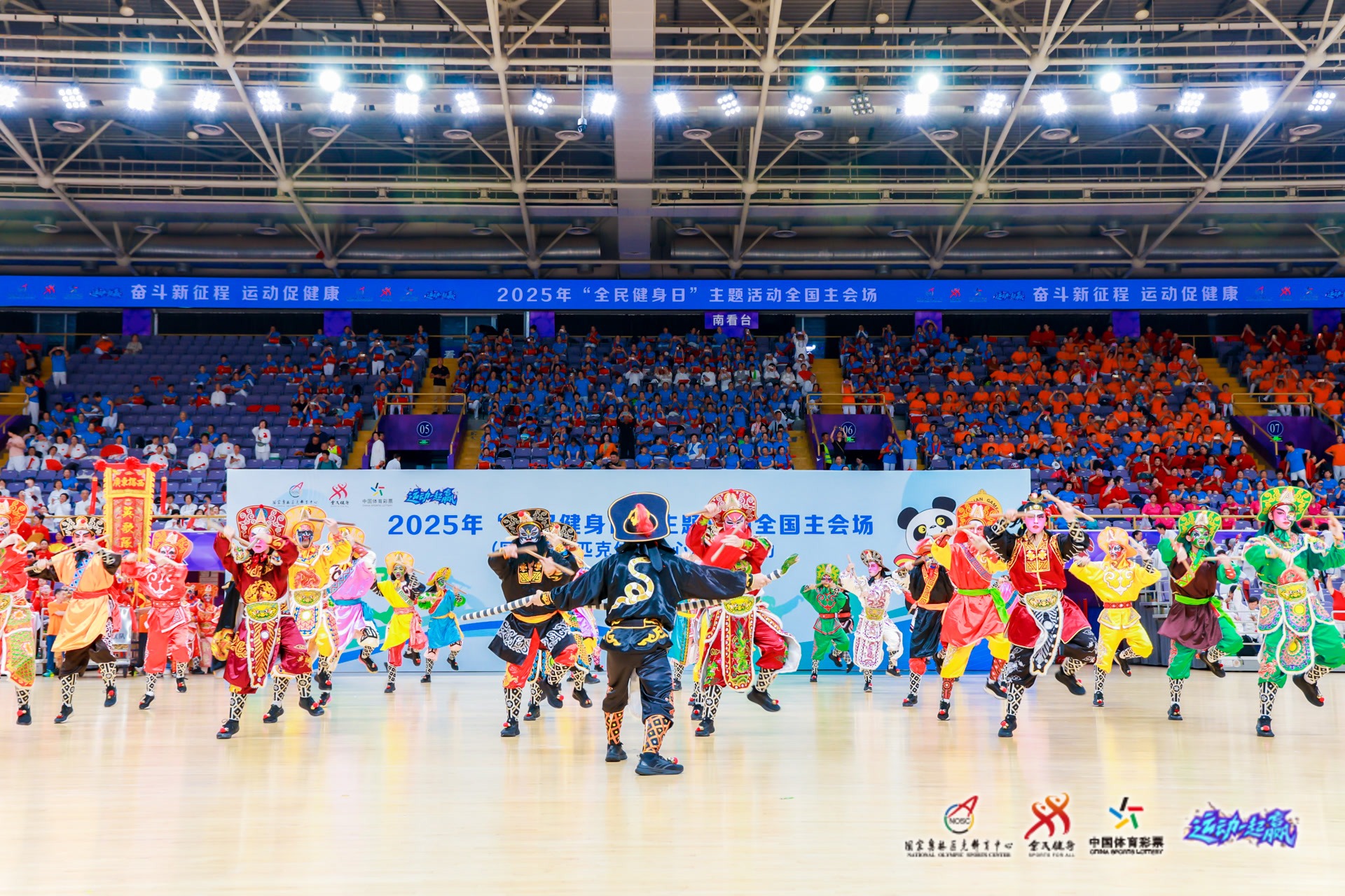 比赛集锦：拉齐奥2-0莱切